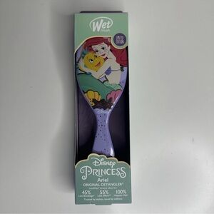 Disney Princess Ariel Detangler Brush - Purple and Gold